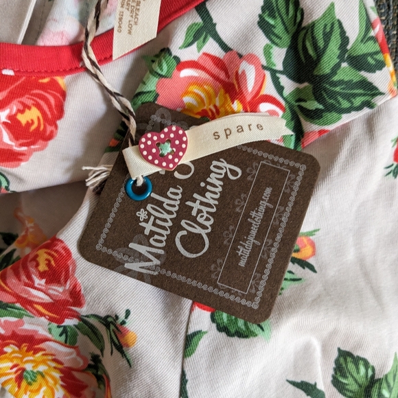 Matilda Jane NWT Girls Castles In The Air Tunic Size 10 Grey Floral Plaid Top - Picture 7 of 8